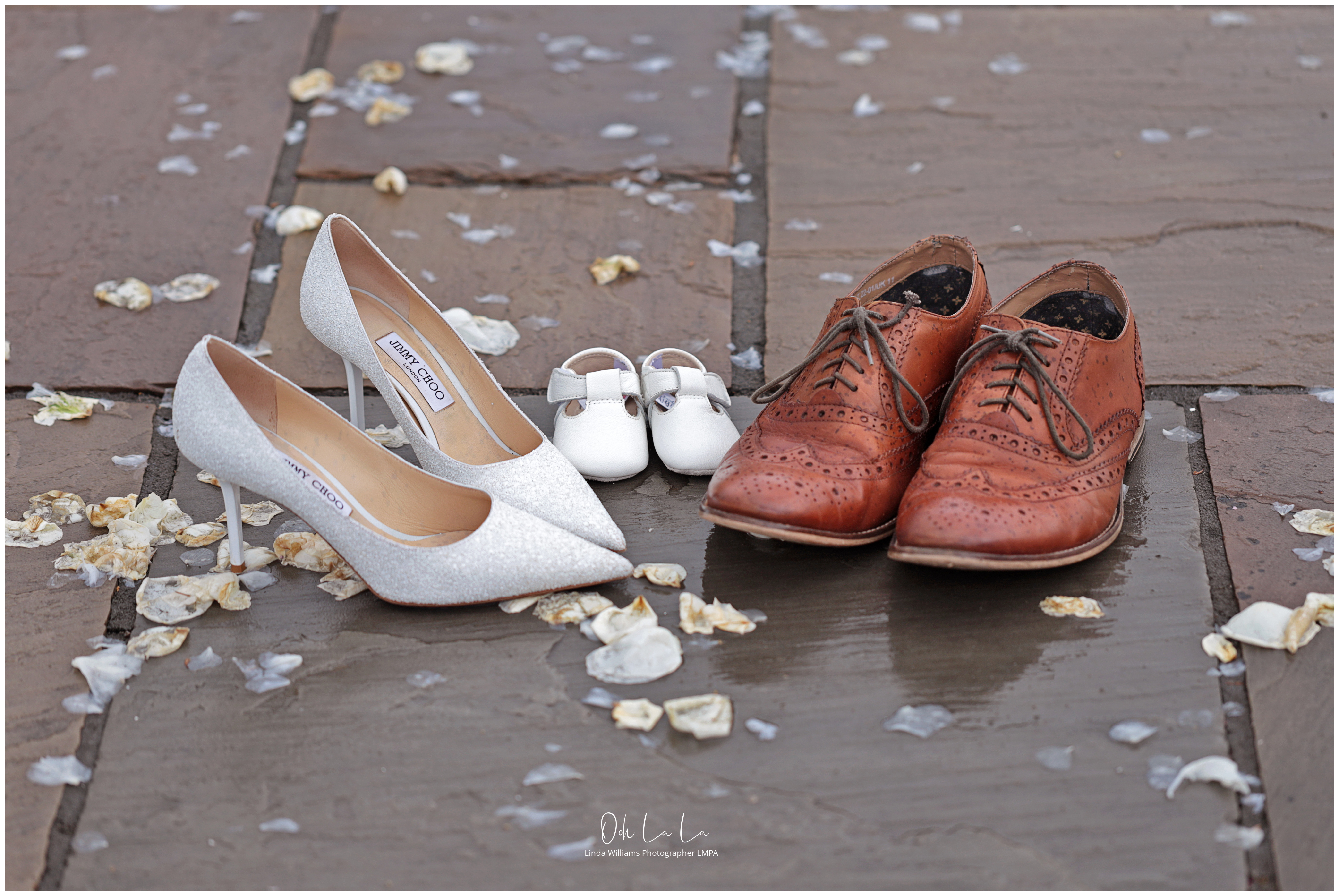 Mums shoe, Dads shoes and Baby's shoes pregnancy announcement